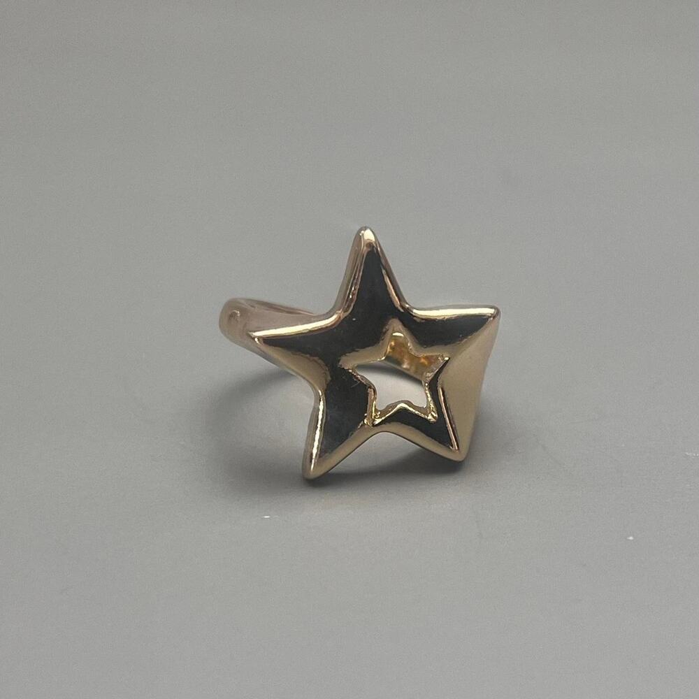 Y2K Vintage Gold Hollow Star Ring – Adjustable Size, Unisex, Brand New